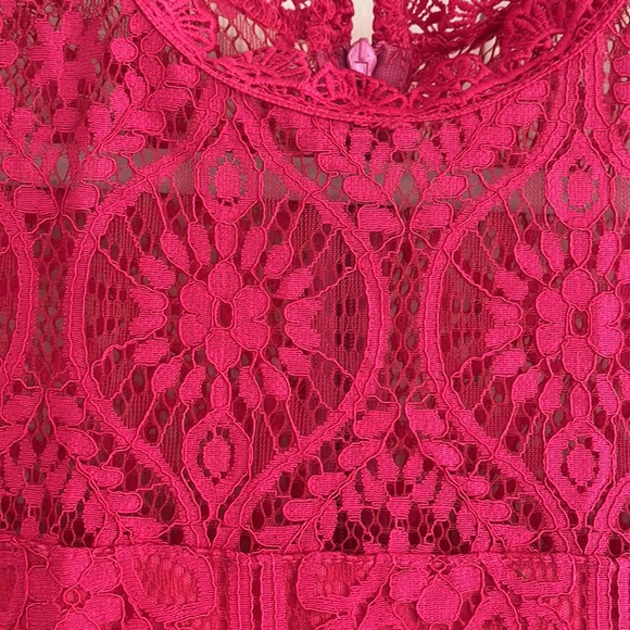 Hot pink stunning lace cocktail dress - Picture 4 of 5